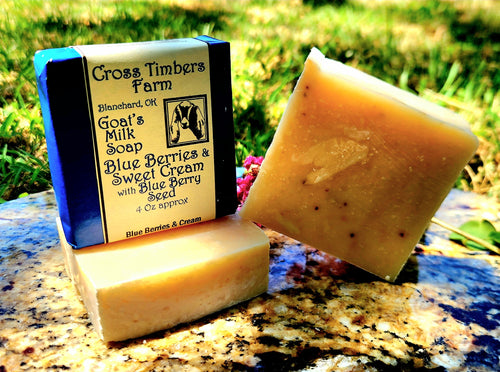 Blueberries and Sweet Cream Goats Milk Soap 4oz